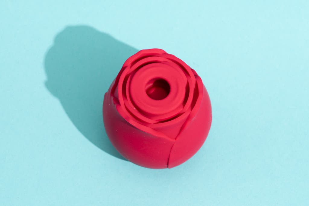 7-Funtion Silicone Clitoral Rose Vibrator with Vibrating Tongue