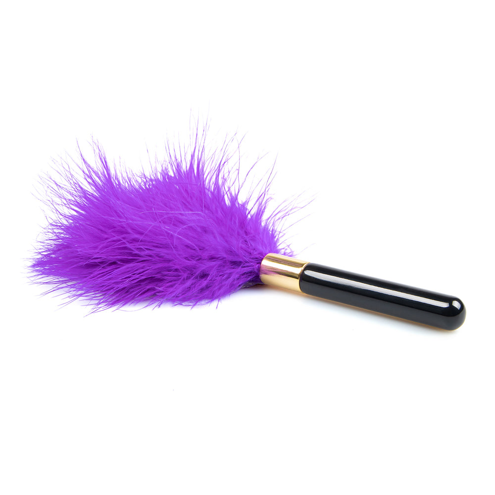 FEATHER TICKLER