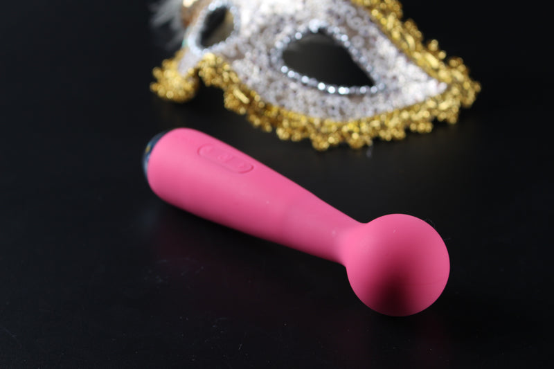 MINI EMMA FLEXIBLE WAND VIBRATOR